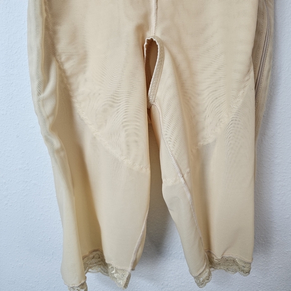 Caromed Post-Surgical Compression Garment Power Knit Girdle Beige - Picture 2 of 6